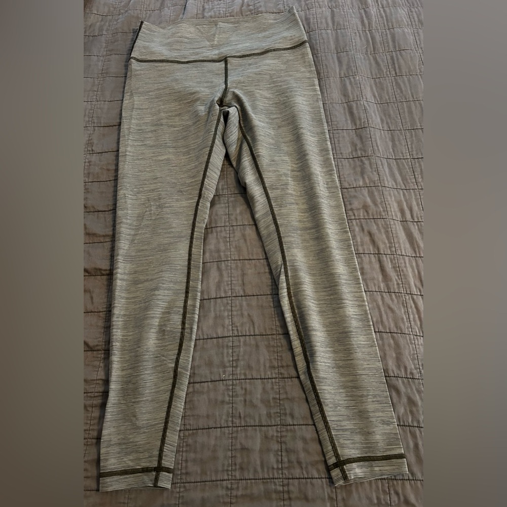 Lululemon Align Leggings Size 12 Green 25’ Length